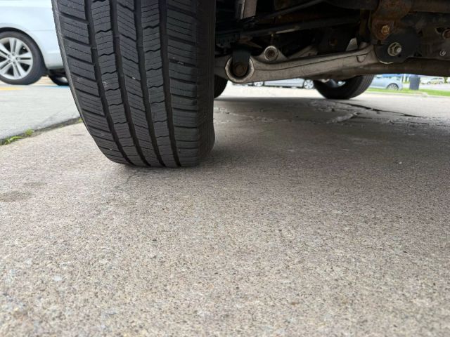 Vehicle image 53 of 56