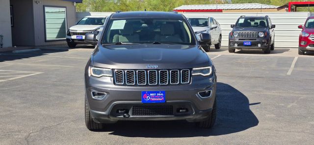 Vehicle image 3 of 17