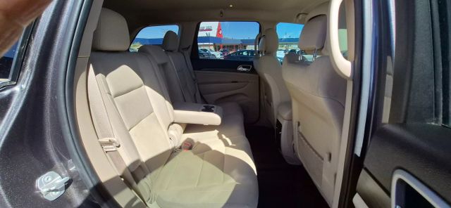 Vehicle image 12 of 17