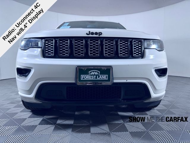 Vehicle image 3 of 40