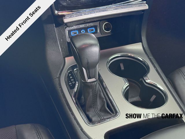 Vehicle image 26 of 40