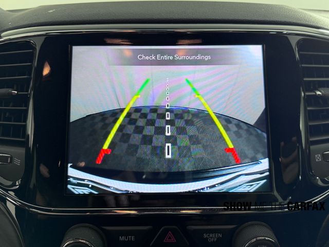 Vehicle image 20 of 40
