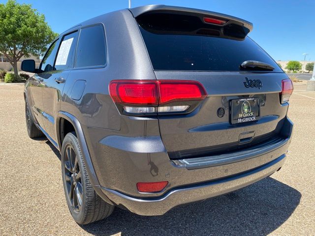 Vehicle image 6 of 21