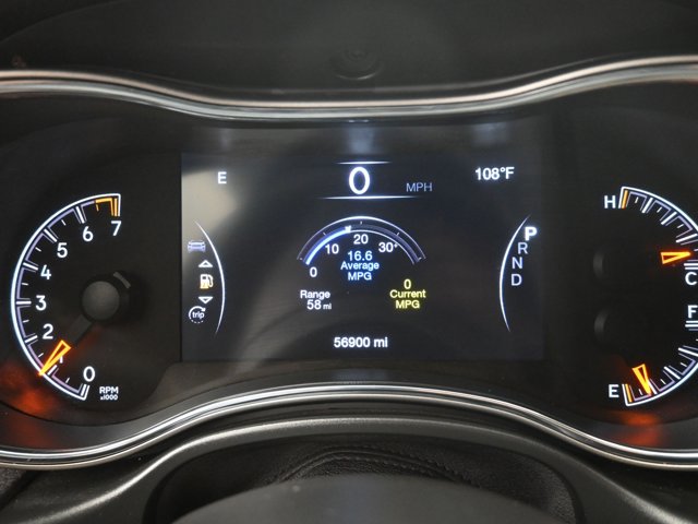 Vehicle image 36 of 40