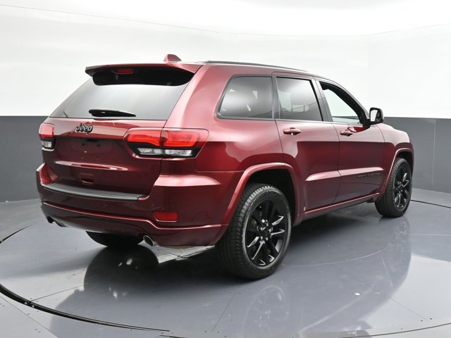 Vehicle image 14 of 40