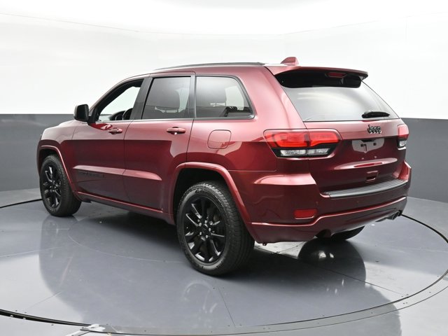 Vehicle image 24 of 40