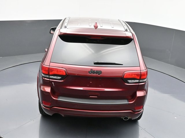 Vehicle image 23 of 40