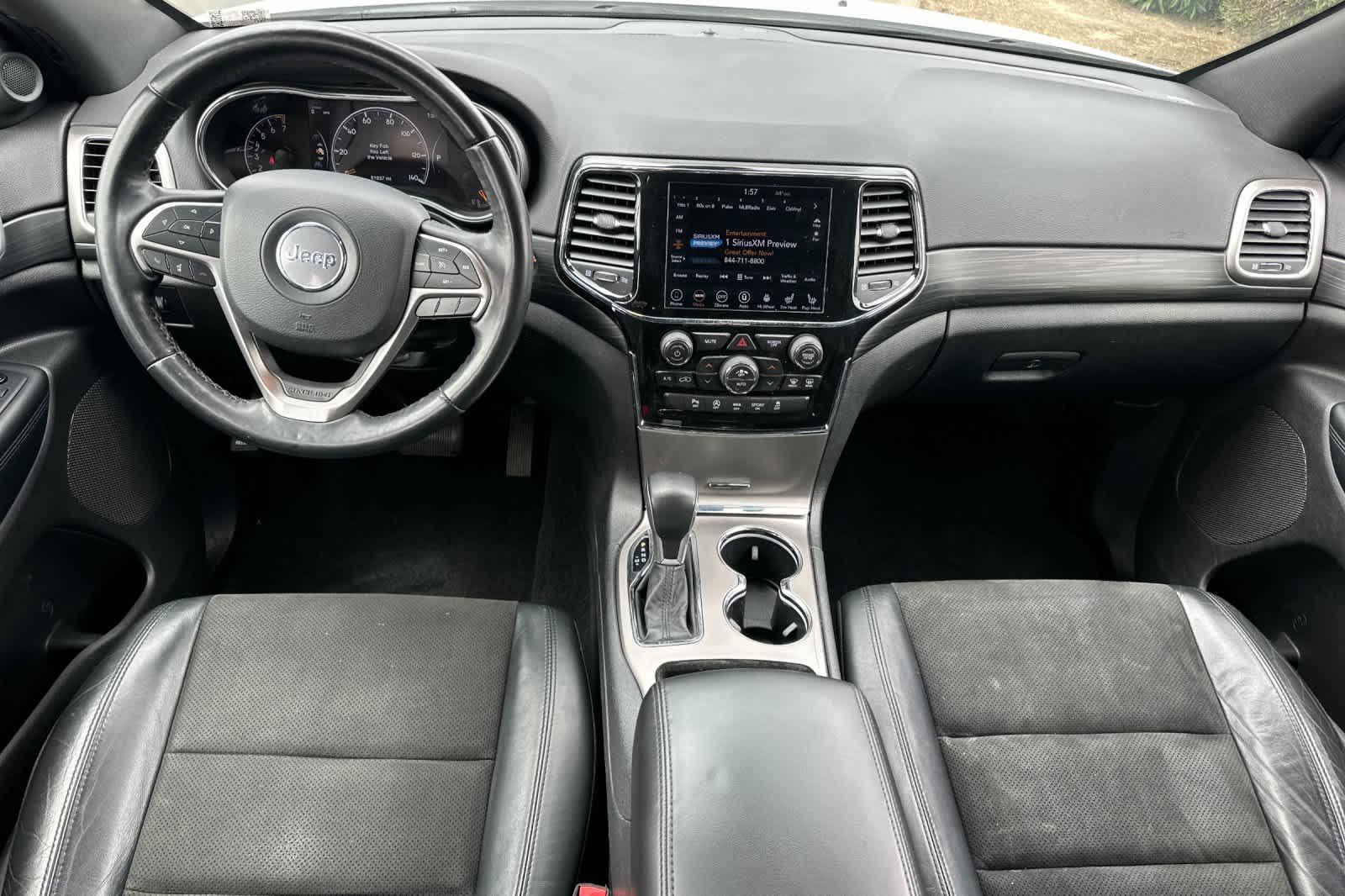 Vehicle image 9 of 29