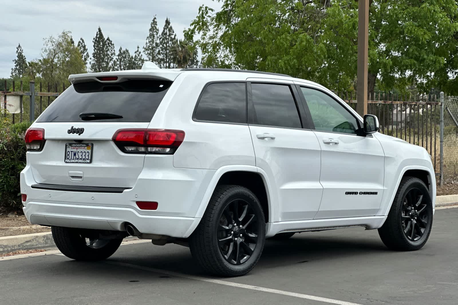 Vehicle image 5 of 29