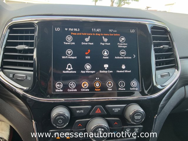 Vehicle image 23 of 34