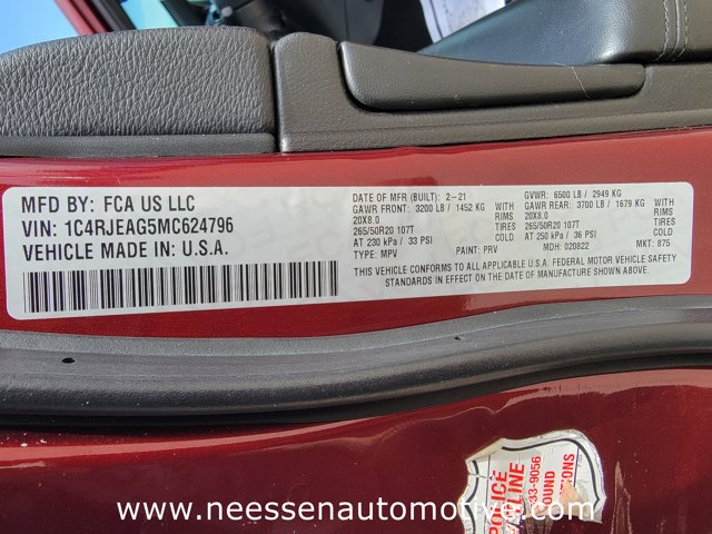 Vehicle image 27 of 34