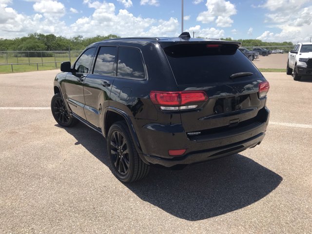 Vehicle image 7 of 30