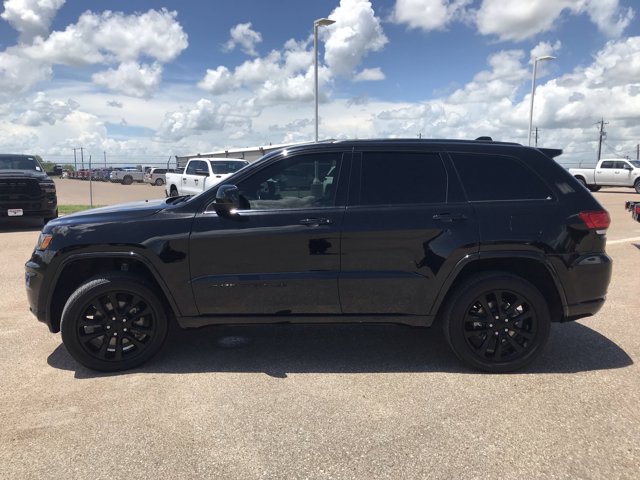 Vehicle image 8 of 30