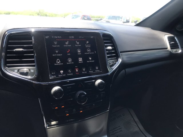 Vehicle image 25 of 30