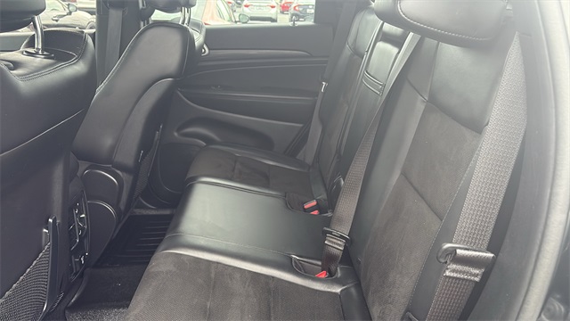 Vehicle image 20 of 26