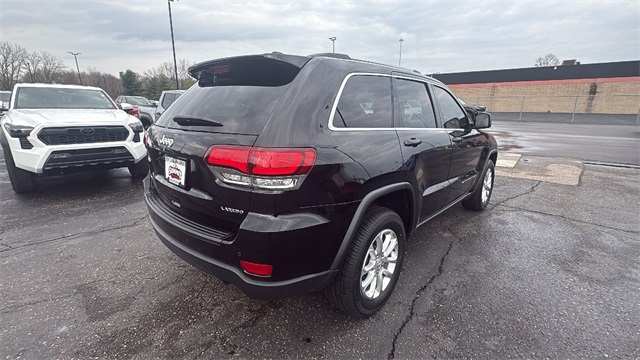 Vehicle image 4 of 26