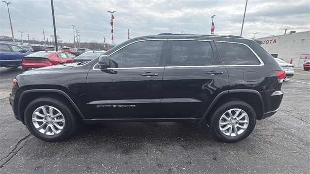Vehicle image 7 of 26