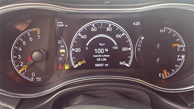 Vehicle image 10 of 26