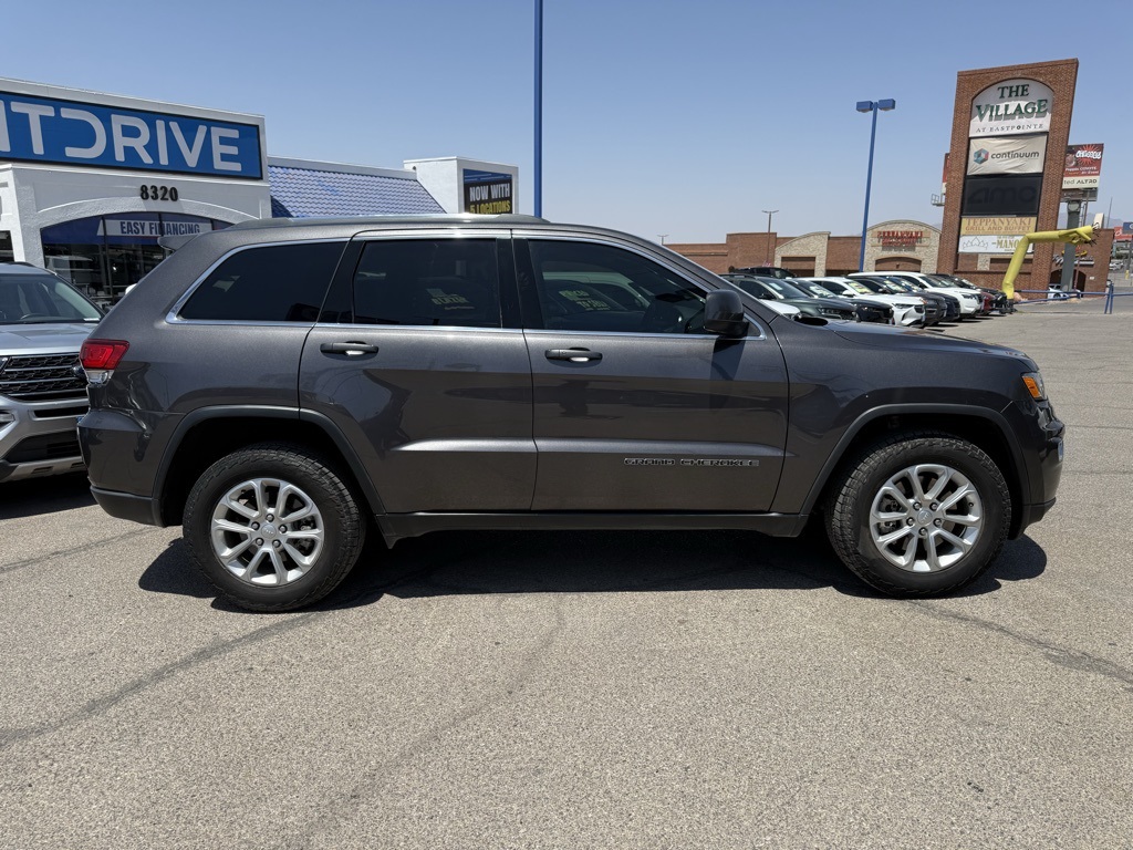 Vehicle image 3 of 29