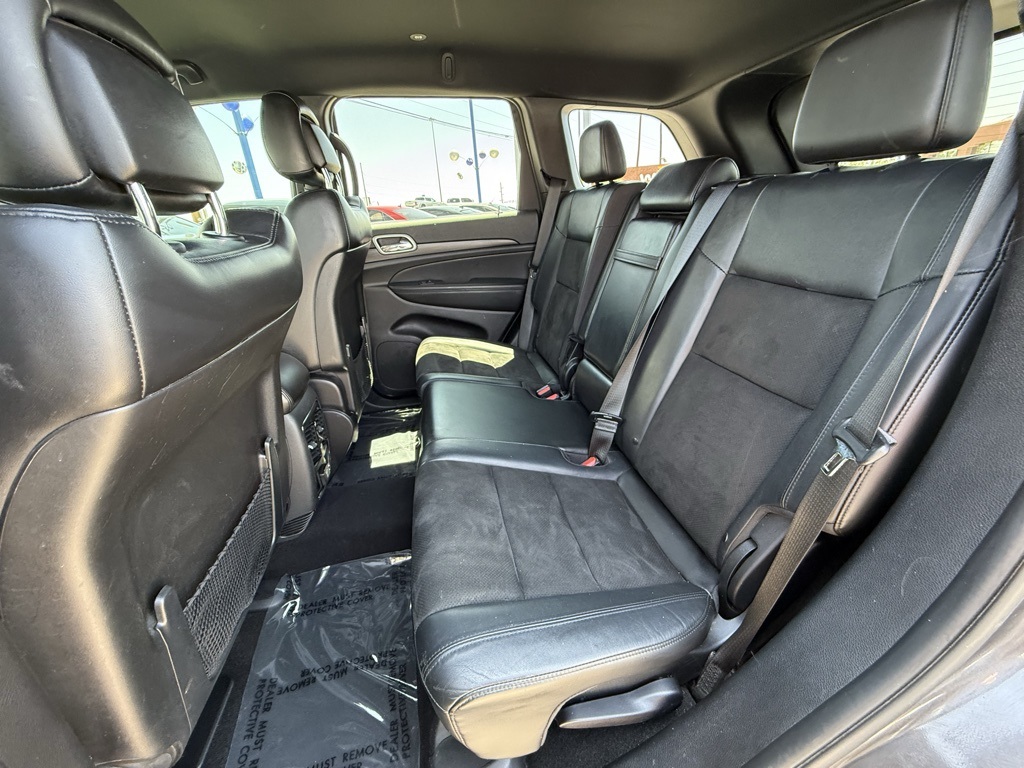 Vehicle image 22 of 29