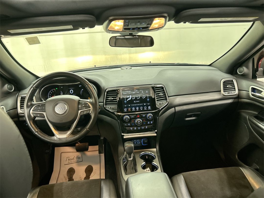 Vehicle image 20 of 25