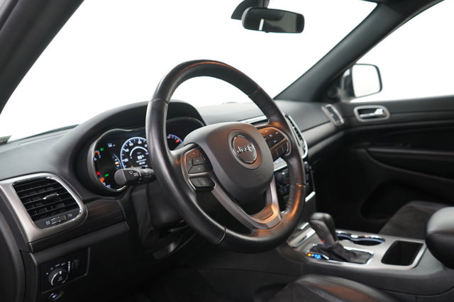 Vehicle image 19 of 29
