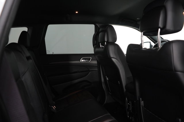 Vehicle image 11 of 29