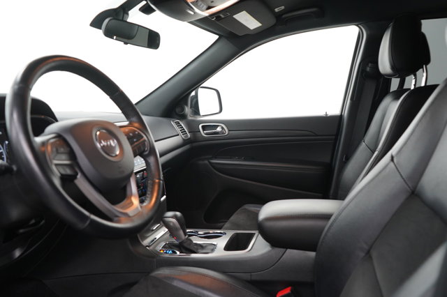 Vehicle image 18 of 29