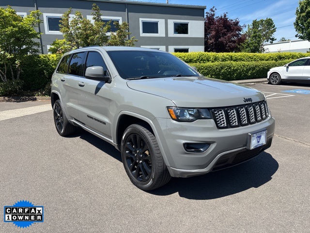 Vehicle image 4 of 20