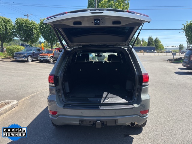 Vehicle image 10 of 20