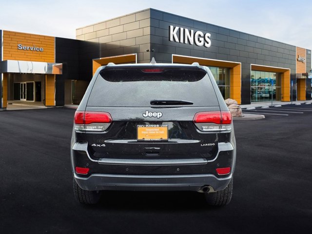 Vehicle image 9 of 30