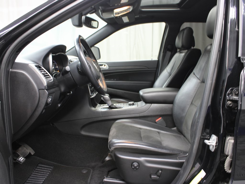 Vehicle image 12 of 63