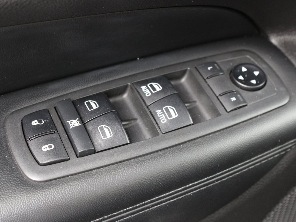 Vehicle image 57 of 63