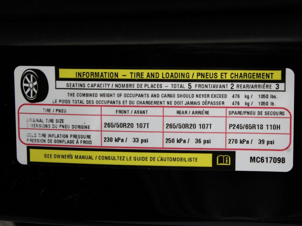 Vehicle image 61 of 63