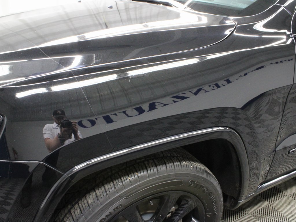 Vehicle image 42 of 63