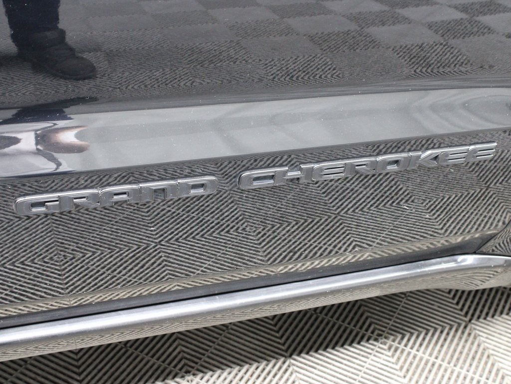Vehicle image 44 of 63
