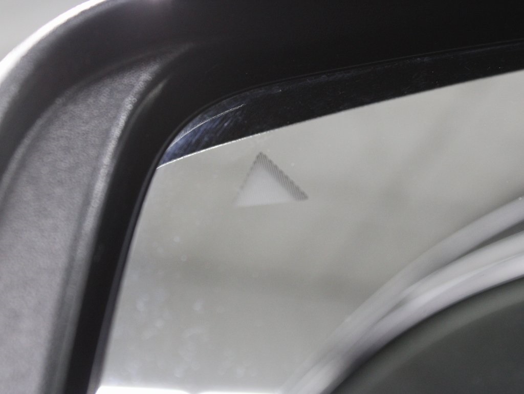 Vehicle image 60 of 63