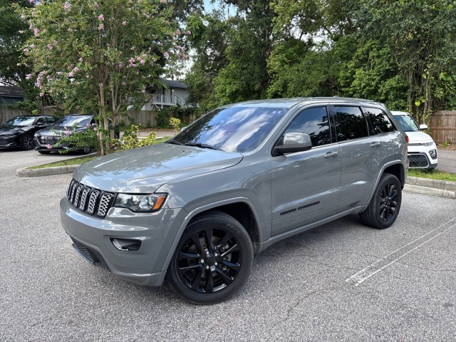 Vehicle image 1 of 19