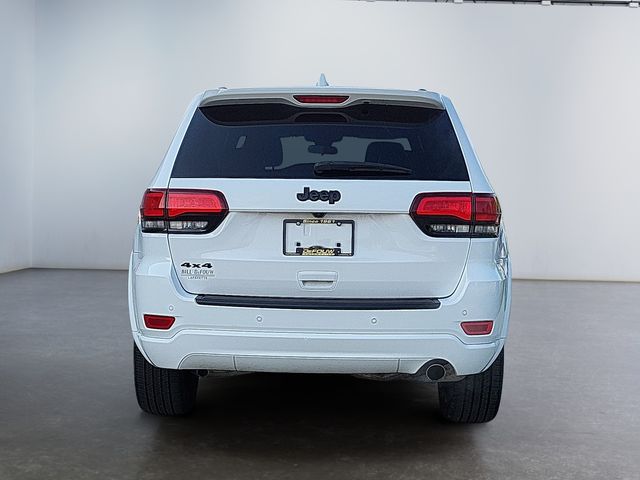 Vehicle image 6 of 31