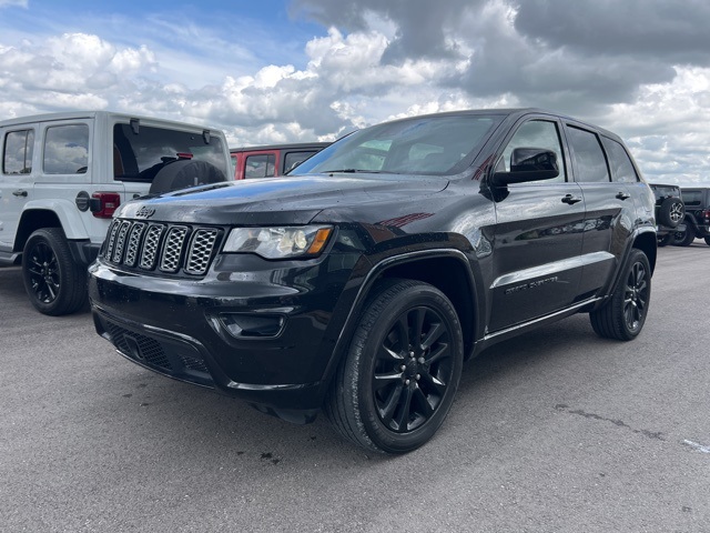Vehicle image 1 of 19