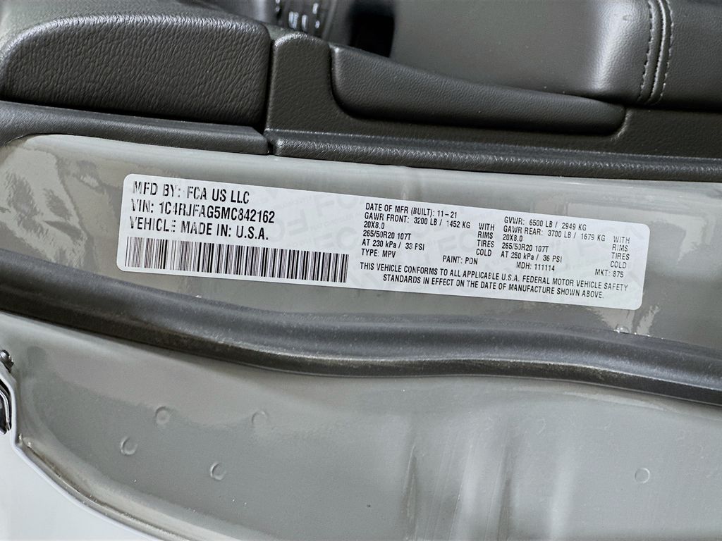 Vehicle image 33 of 33