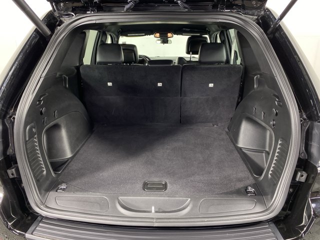 Vehicle image 34 of 35