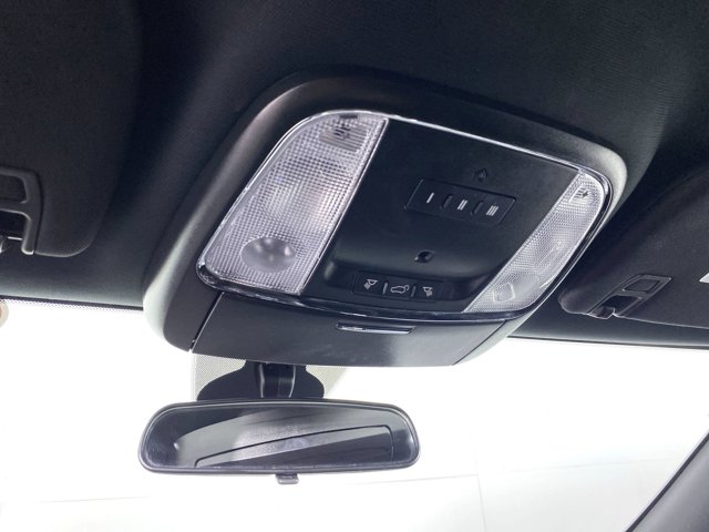 Vehicle image 28 of 35