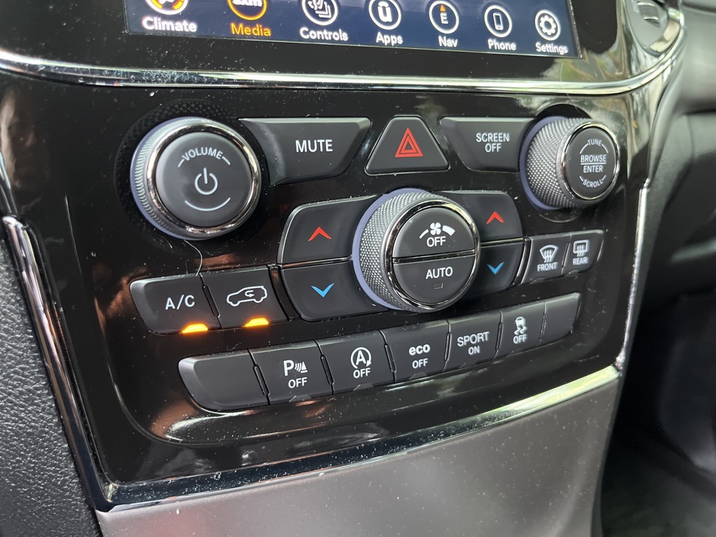 Vehicle image 44 of 50