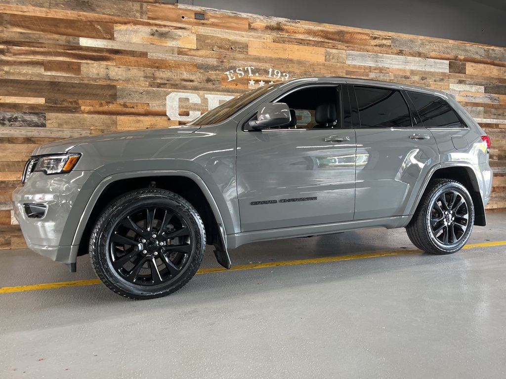 Vehicle image 1 of 50