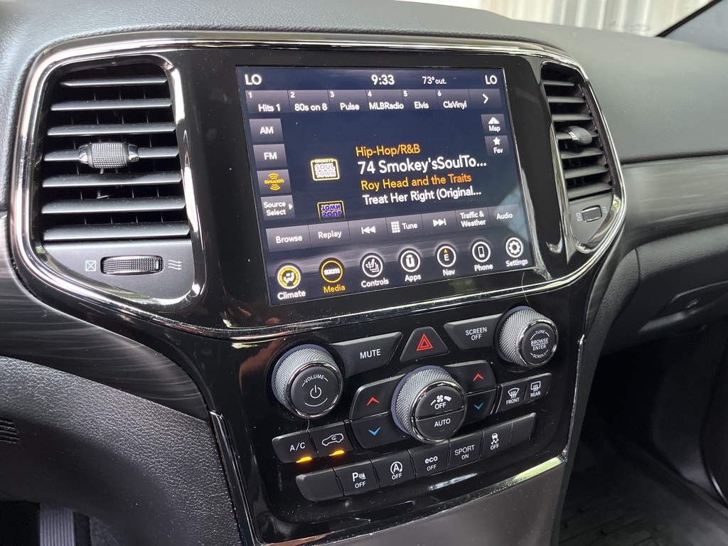 Vehicle image 42 of 50