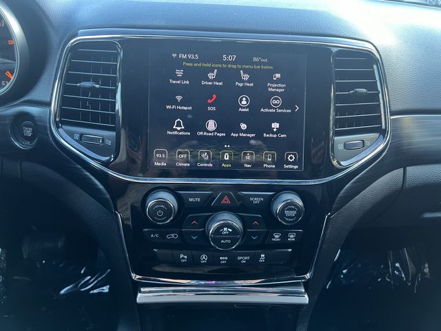 Vehicle image 9 of 14