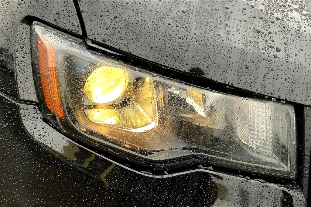 Vehicle image 26 of 33