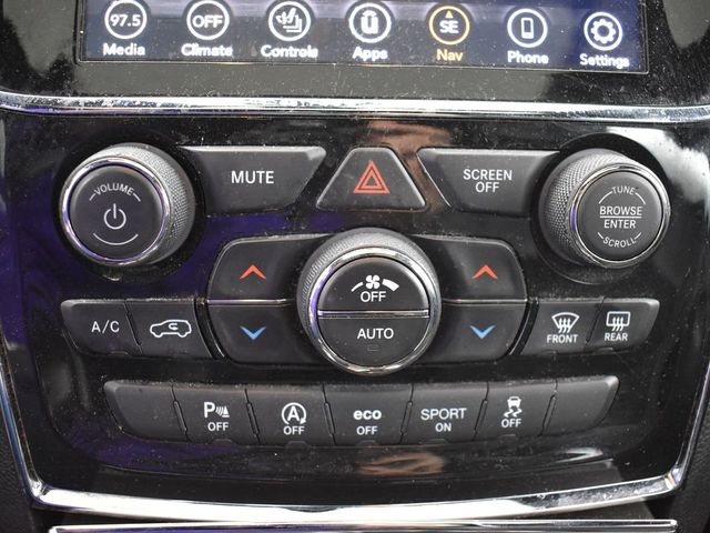 Vehicle image 37 of 48