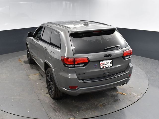 Vehicle image 19 of 48